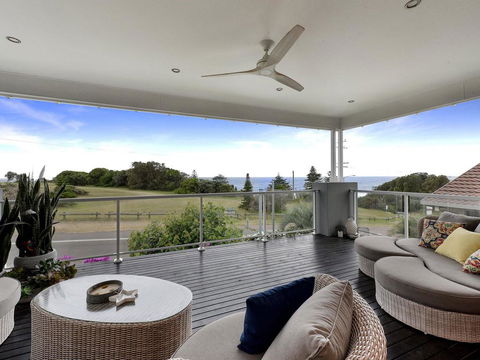 Caves Luxury Beachside Escape - Literally Across The Road From Surf Club - Hotel WA 0