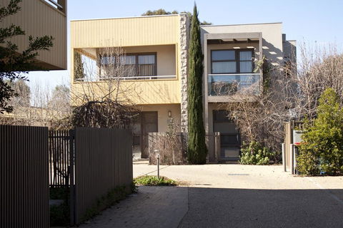 Central Shepparton Apartments - Hotel WA 0