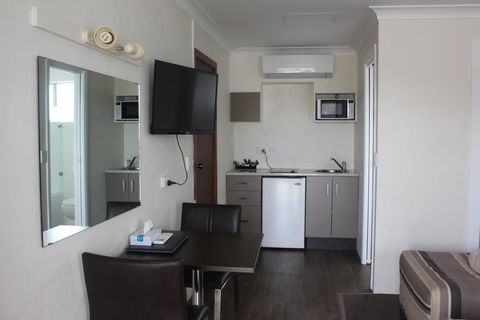 Centrepoint Motel - Hotel WA 3