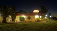 Book Charlton Accommodation Vacations Hotel WA Hotel WA