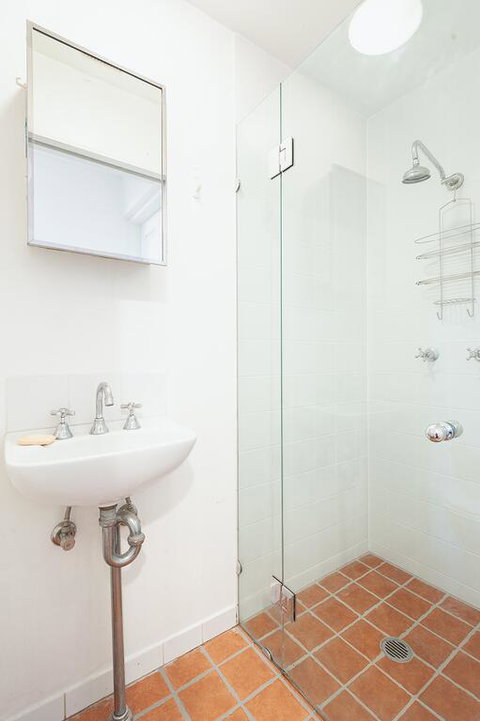 Charming Centrally Located 2 Bedroom Accommodation - Hotel WA 3