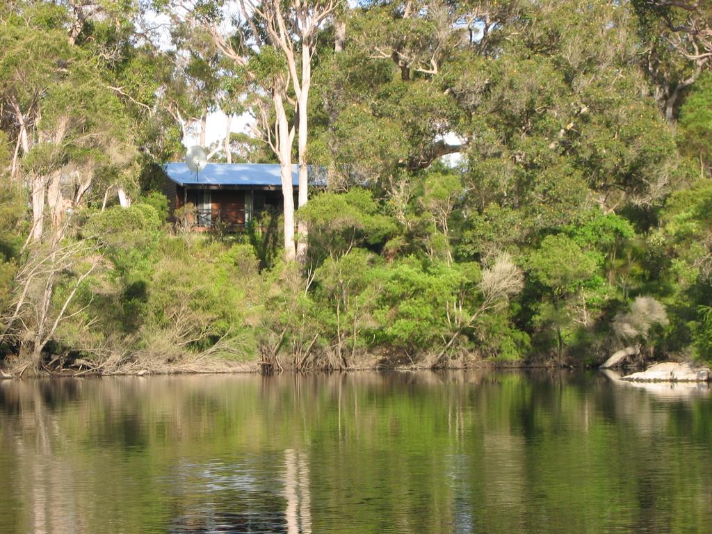Hazelvale WA Hotel WA
