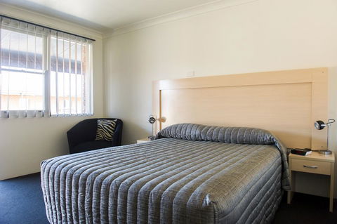 Cherry Blossom Motor Inn - Hotel WA 2