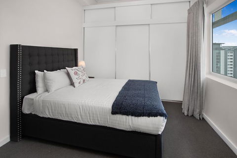 City-Centre Apartment With River Views And Balcony - Hotel WA 1