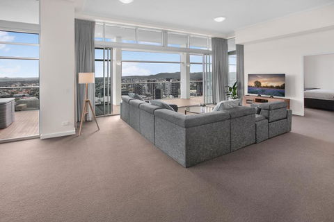 City-Centre Apartment With River Views And Balcony - Hotel WA 2