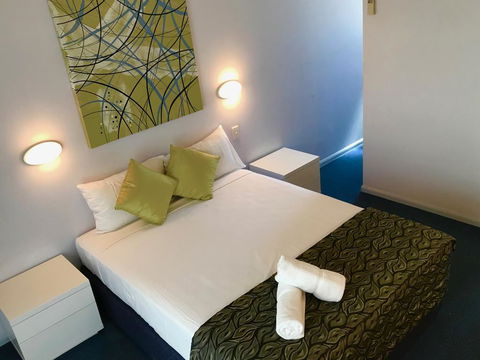 Cleveland Bay Air Motel - Hotel WA 3