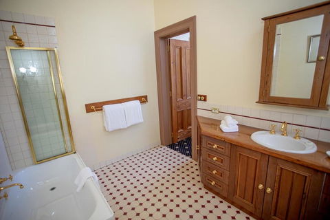 Clocktower Suites - Hotel WA 2