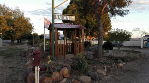 Clunes Motel - Hotel WA 0