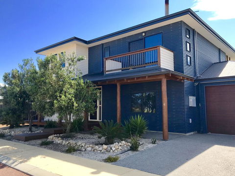 Coastal Paradise Holiday Home: Swimming Pool + WiFi - Hotel WA 2