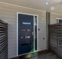 COASTAL SOUL VILLA  BROADBEACH