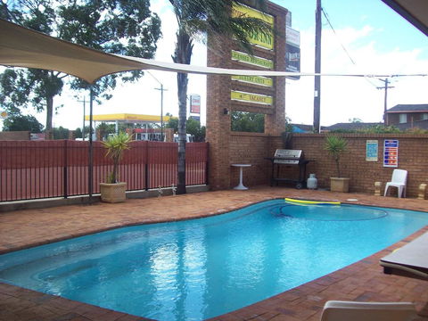 Cobar Town & Country Motor Inn - Hotel WA 0