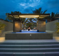 Coconut Grove - Hotel WA