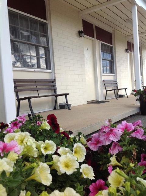 Colonial Lodge Motor Inn - Hotel WA 3