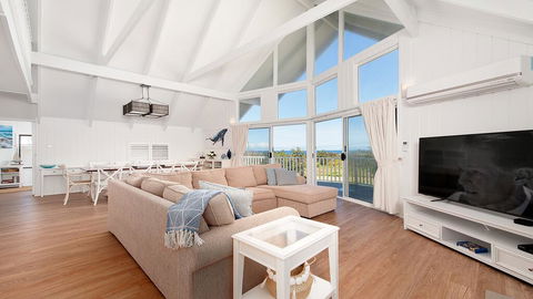 Combined Kingsley Beach House - Hotel WA 3