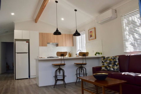 Comfortable Stylish Flat In Heart Of Fremantle - Hotel WA 2