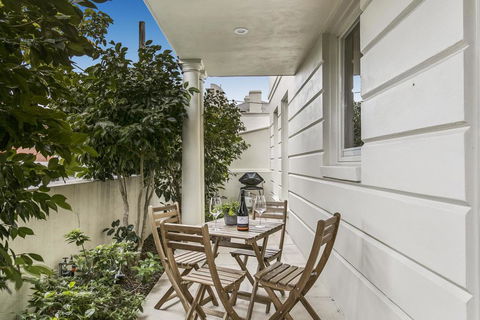 Convenient And Quiet In Sophisticated Malvern - Hotel WA 2