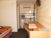 Book Ilbilbie Accommodation Vacations Hotel WA Hotel WA