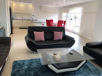 Book Cowes Accommodation Vacations Hotel WA Hotel WA