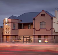 Cross Keys Hotel - Hotel WA