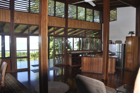 Daintree Oceanview Retreat - Holiday Home - Hotel WA 2