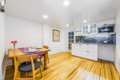 Darling Suite - Newly Renovated, On The River Access To The Tan, South Yarra Station Or Chapel St - Hotel WA 2