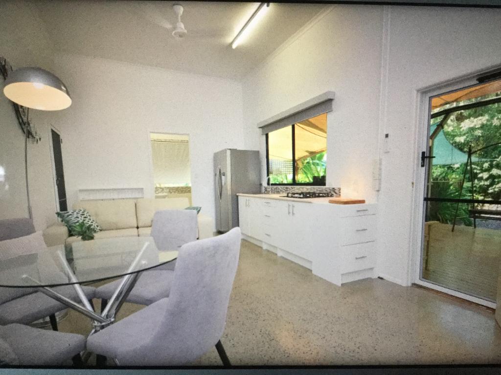 Wonga QLD Hotel WA