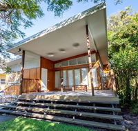 Decked out for a Fantastic Holiday - Whole house Winnett St Woorim - Hotel WA