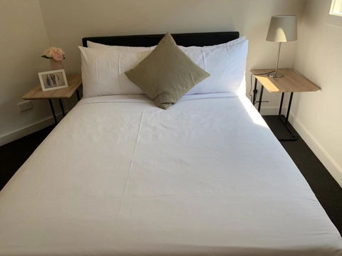 Delicate And Peaceful Bundoora Townhouse 12 - Hotel WA 2