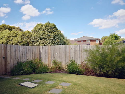 Delicate And Peaceful Bundoora Townhouse 20-R2 - Hotel WA 0