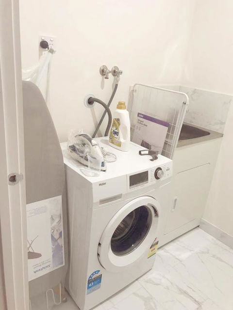 Delicate And Peaceful Bundoora Townhouse 7-R1 - Hotel WA 3