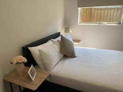 Delicate And Peaceful Bundoora Townhouse 7-R4 - Hotel WA 3