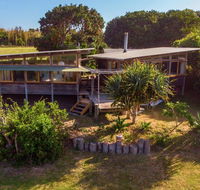 Delicate Nobby Artist Studio 898 Point Plomer Road - Hotel WA