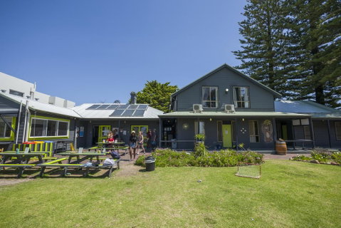 Dunsborough Beachouse YHA - Hotel WA 0