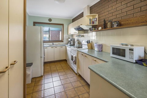 Eagle Point Getaway - Waterfront Serenity! - Hotel WA 3
