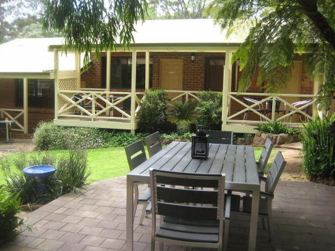 Edge Of The Forest Motel And Cottage - Hotel WA 0
