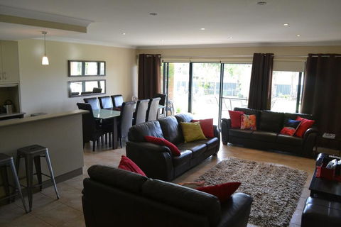 ELSINOR Townhouse 8 Mulwala - Hotel WA 2