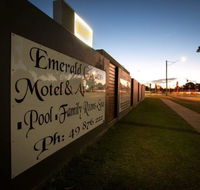 Emerald Gardens Motel  Apartments - Hotel WA