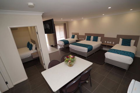 Exies Bagtown - Hotel WA 1