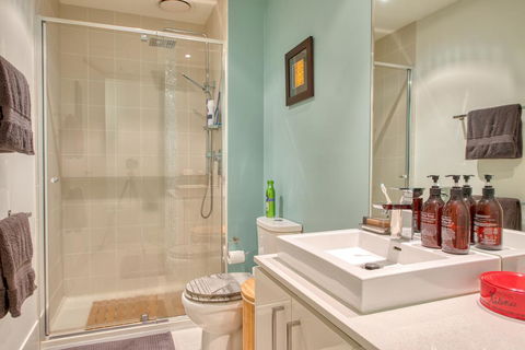 Fitzroy Lifestyle 1 Bed With Pool, Spa, Sauna & Gym - Hotel WA 3