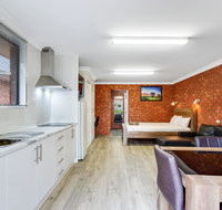 Fossicker Caravan Park - Hotel WA