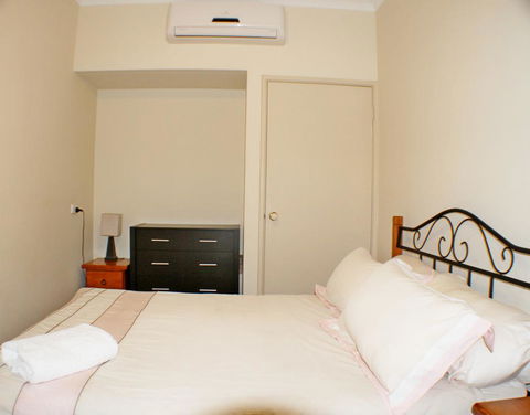 Geraldton Luxury Retreat 2 - Hotel WA 3
