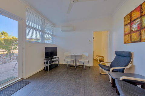 Getaway Villas Unit 38-12 - 1 Bedroom Self-Contained Accommodation - Hotel WA 2