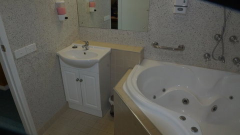 Golden Leaf Motel - Hotel WA 3
