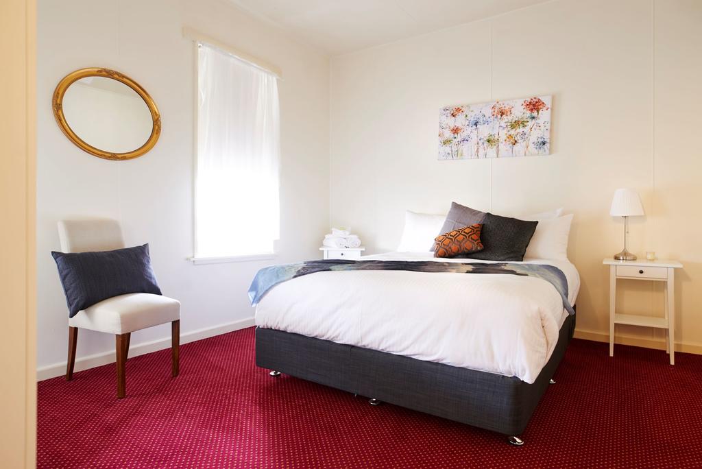 Yea VIC Hotel WA