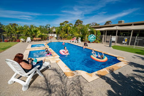 Highway 1 Caravan And Tourist Park - Hotel WA 0