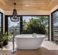 Hilltop Hideaway Luxury Style