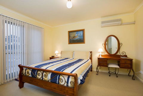 Holidays At Hollydene - Hotel WA 3