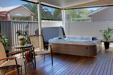 Holistic Haven - Hotel WA 1