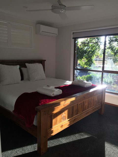 Holly House BnB - Hotel WA 0