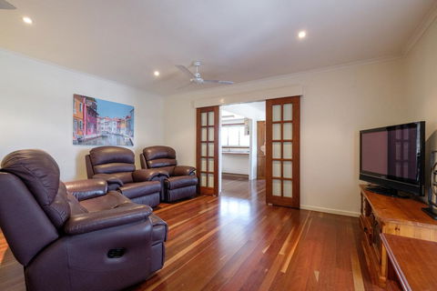 Home At Southside Central - Hotel WA 0